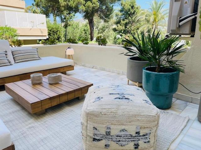 Lovely Studio Μαρμπέλλα Εξωτερικό φωτογραφία